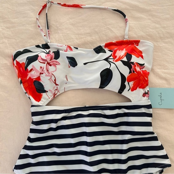 cupshe striped halter floral tie cut out padded boho one piece swimsuit small - Picture 6 of 9